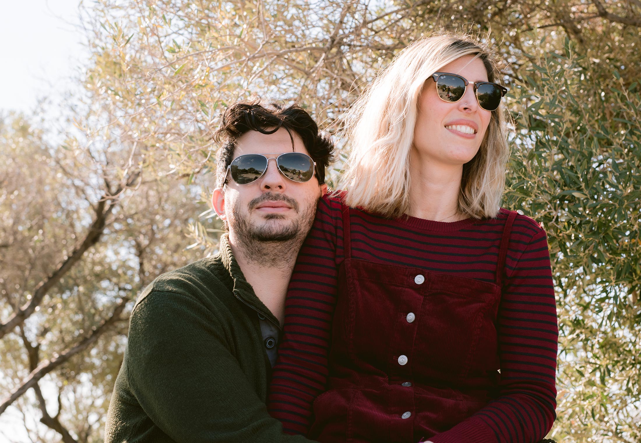 Photo shooting, of a couple in Anafiotika - Plaka, Acropolis